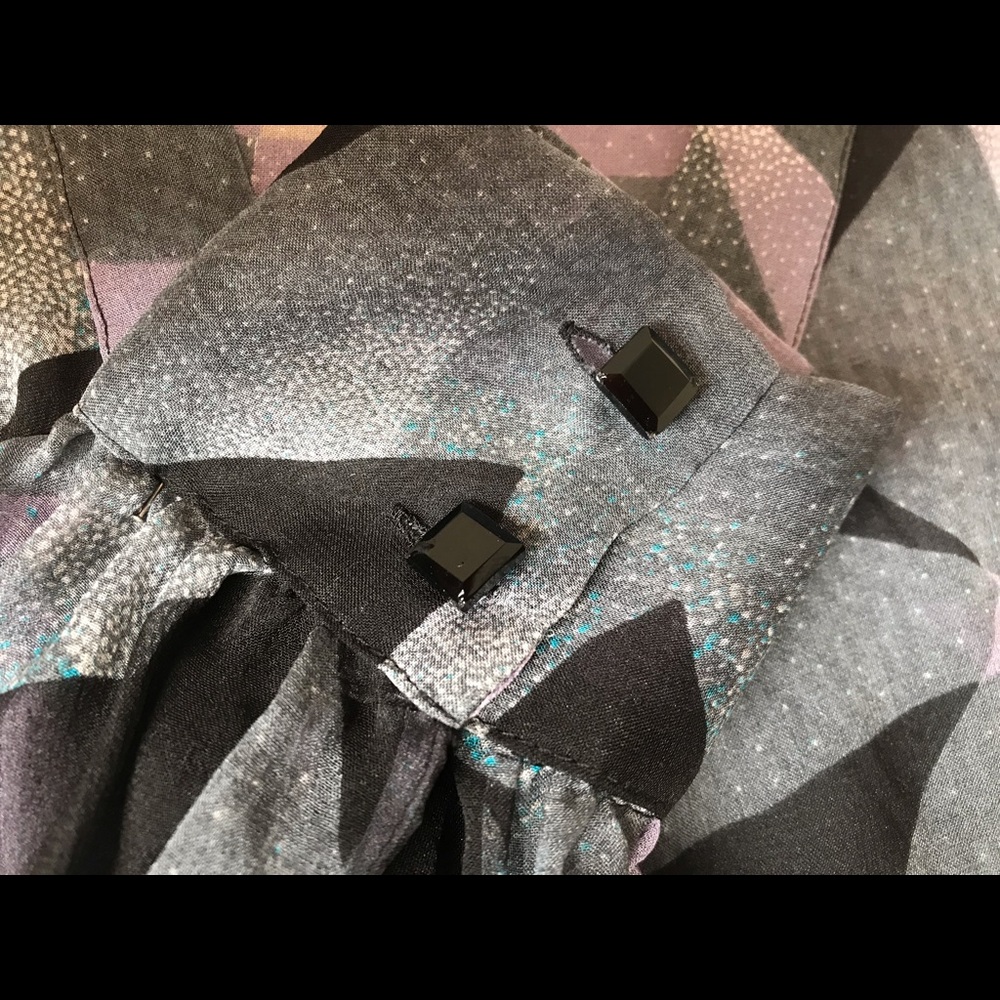 Diane Von Furstenberg Sheer Silk Blouse - Picture 4 of 5